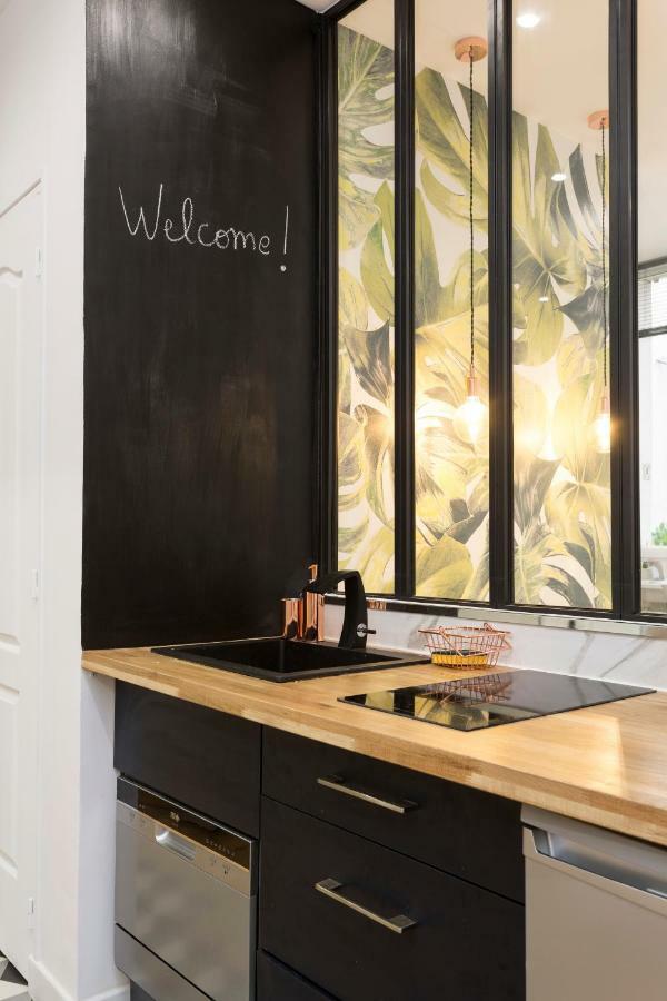 Studio D'Architecte Au Pied De Tour Eiffel Apartment Paris Bagian luar foto