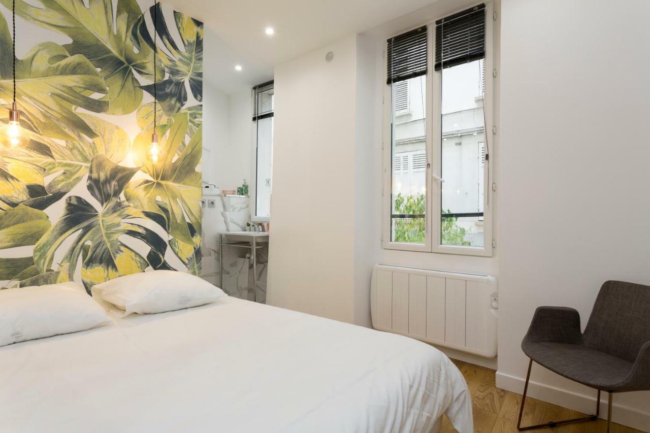 Studio D'Architecte Au Pied De Tour Eiffel Apartment Paris Bagian luar foto