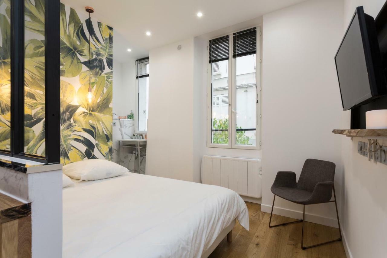 Studio D'Architecte Au Pied De Tour Eiffel Apartment Paris Bagian luar foto